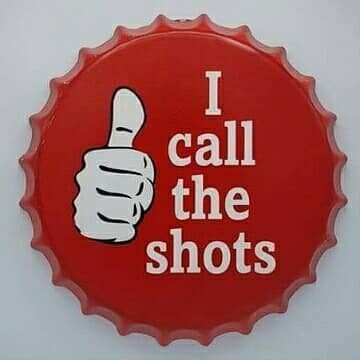 Tapa decorativa I Call the Shots