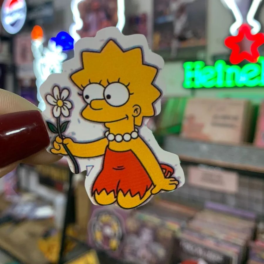 Lisa Simpson con flor