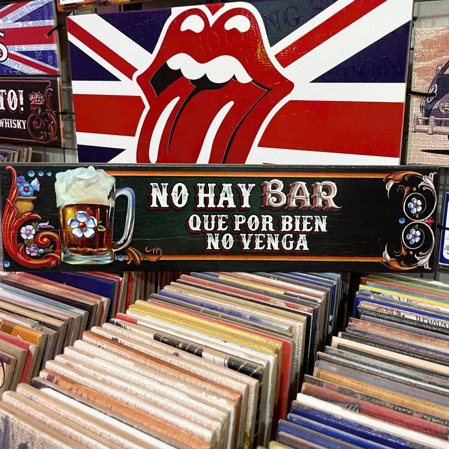 Cartel No hay bar que por bien no venga