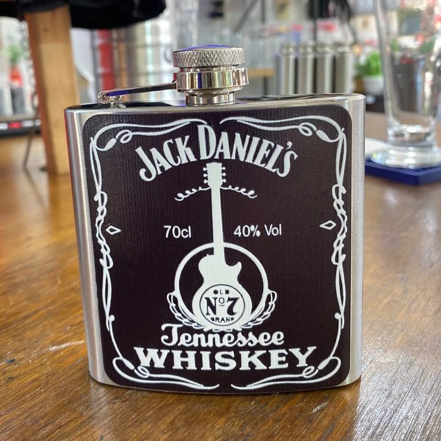 Petaca Jack Daniel's guitarra