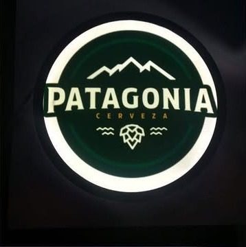Neón Patagonia (redondo luminoso)