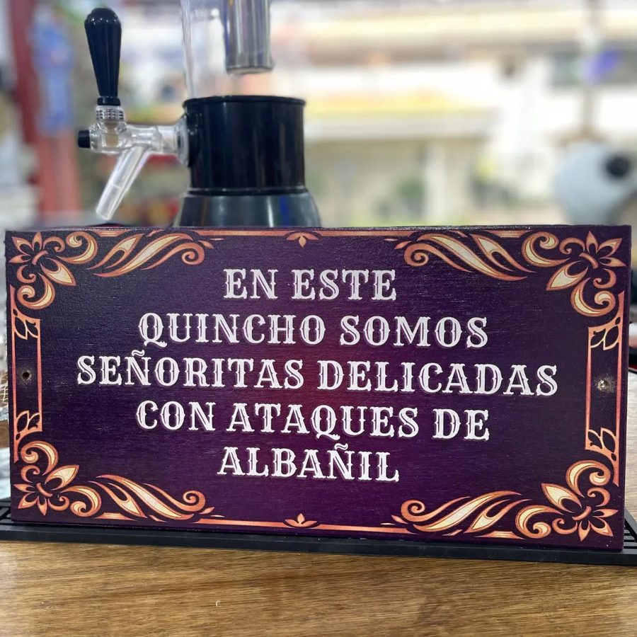 Cuadro Señoritas delicadas con ataques de albañil