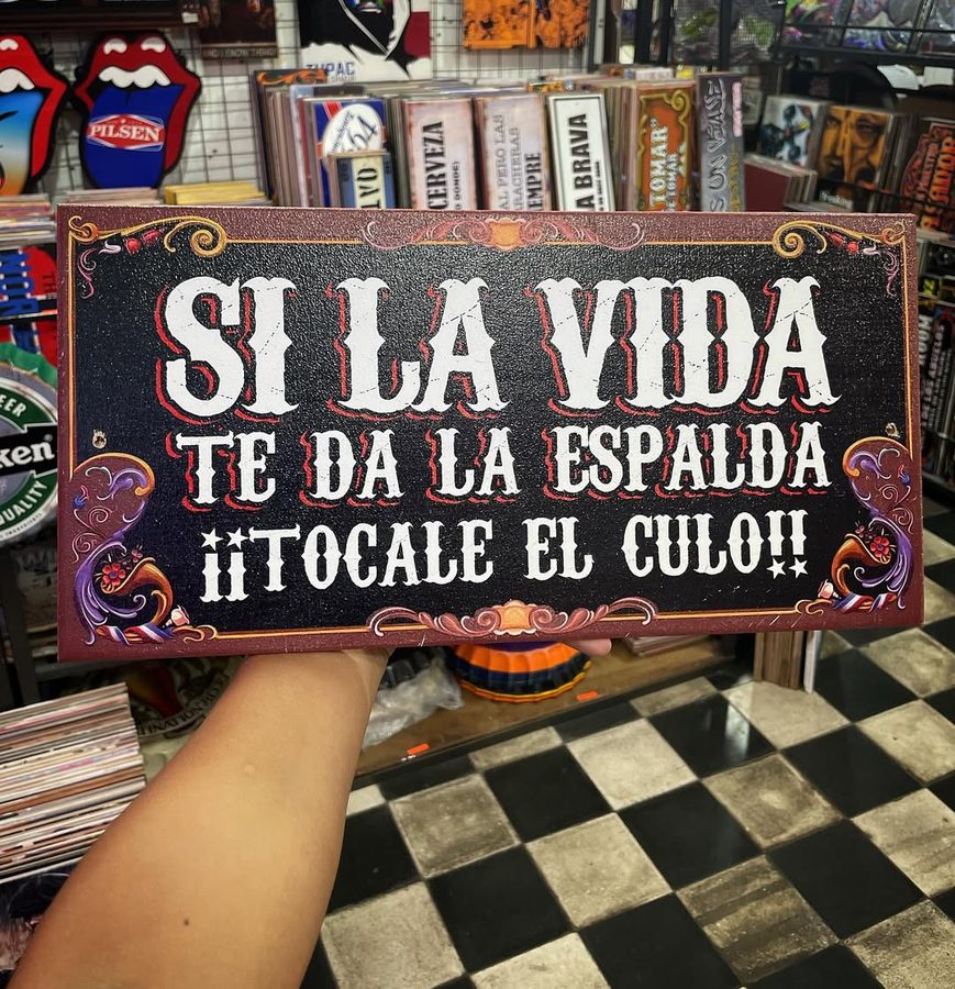 Cuadro Si la vida te da la espalda ¡tocale el culo! – foto 2