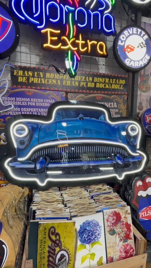 Neón Auto clásico azul de frente
