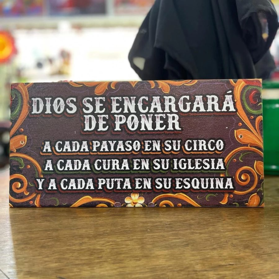 Cuadro Dios se encargará de poner a cada payaso en su circo