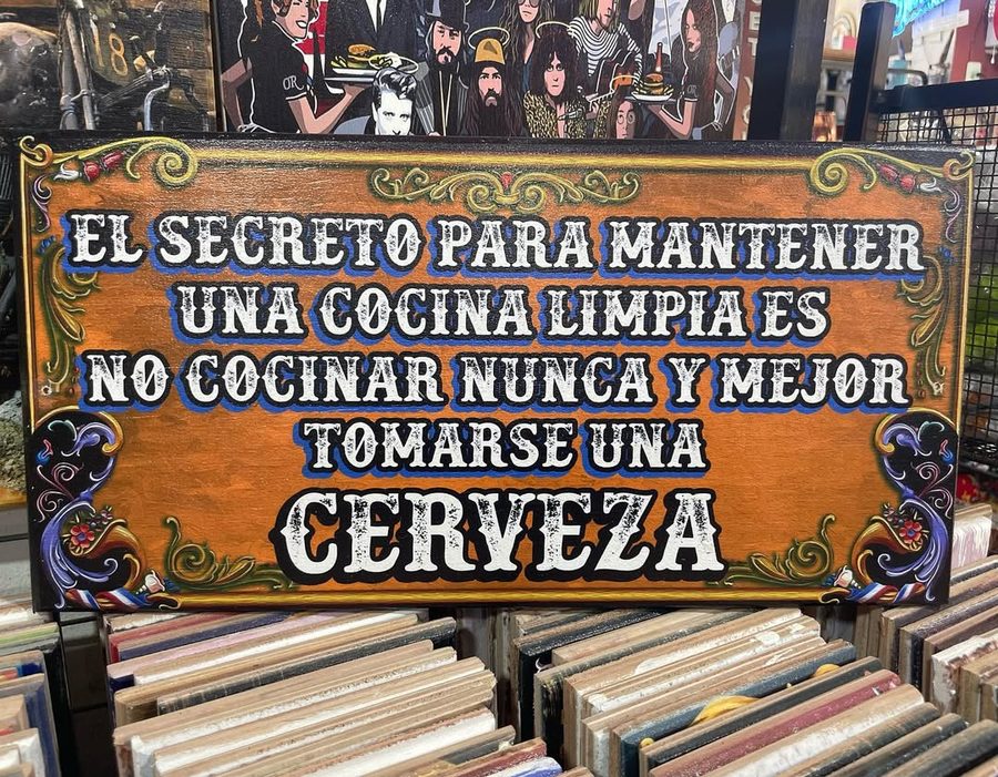 Cartel Cocina limpia: no cocinar nunca y mejor tomarse una cerveza – foto 2