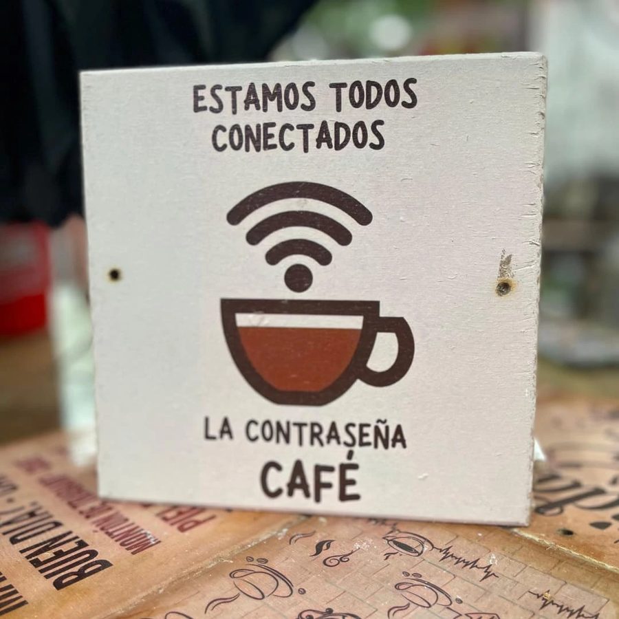 Cuadro Estamos todos conectados, la contraseña café