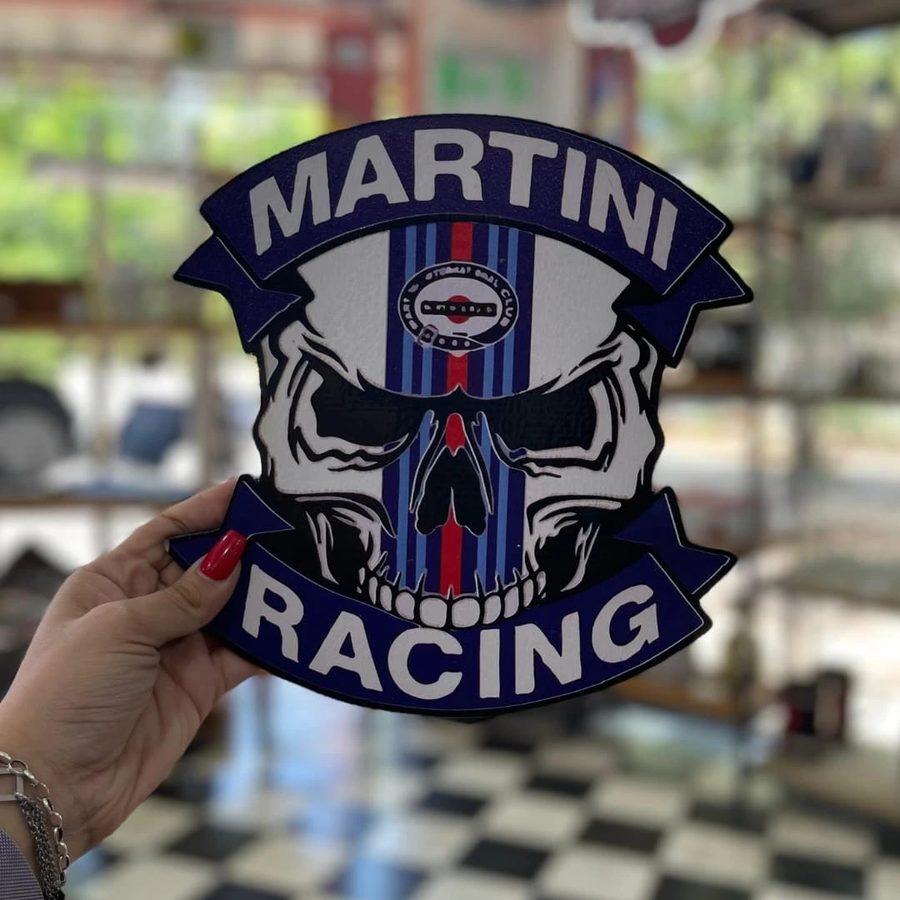 Cartel Martini Racing calavera