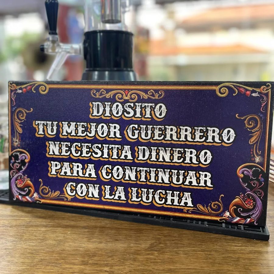 Cuadro Diosito tu mejor guerrero necesita dinero – foto 2
