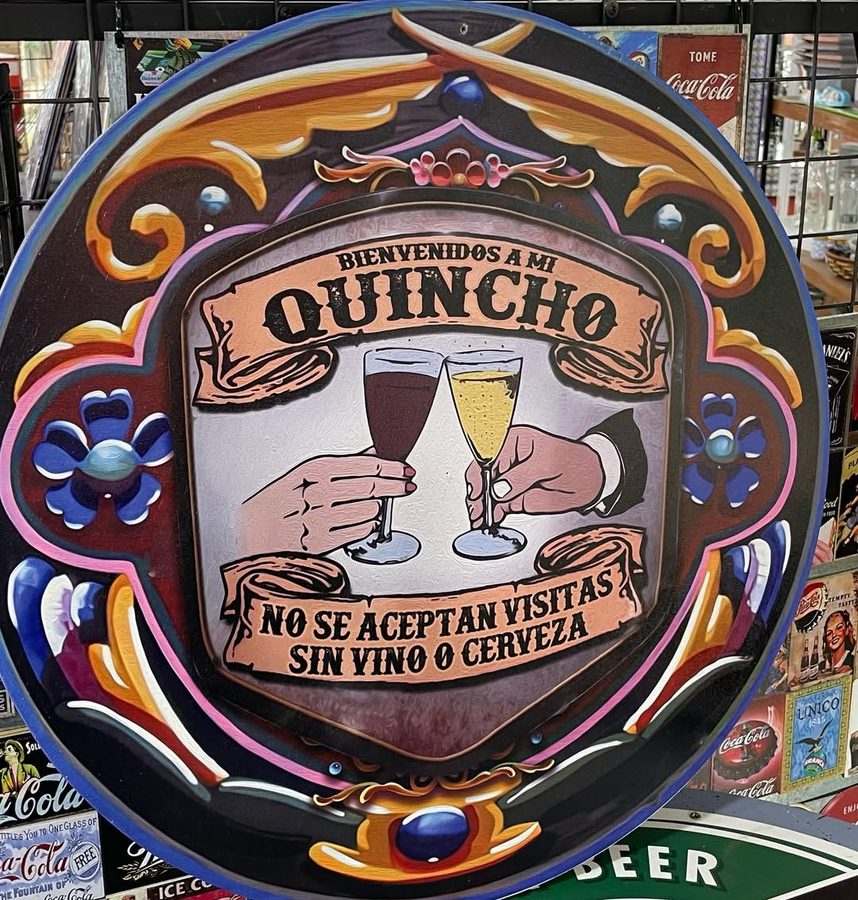 Cartel No se aceptan visitas sin vino o cerveza – foto 4