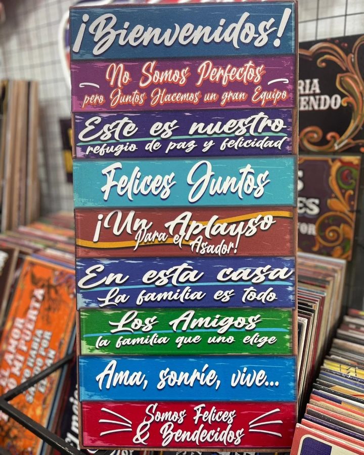 Cartel ¡Bienvenidos! No somos perfectos (tablillas de frases)