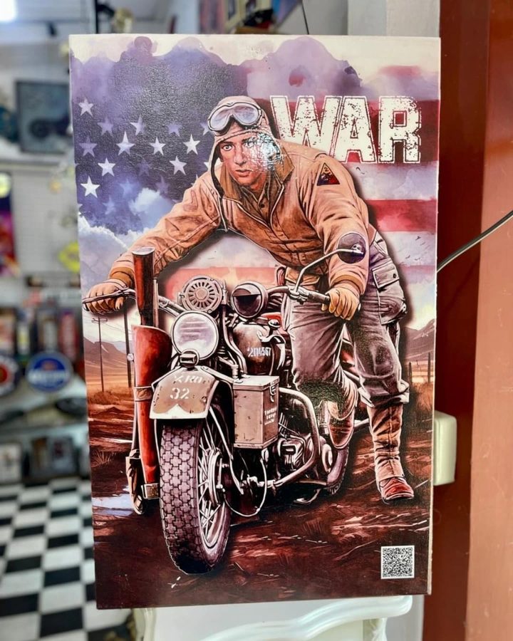 Cuadro War soldado en moto