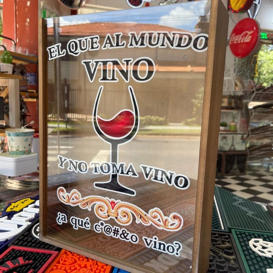 Porta corchos El que al mundo vino y no toma vino
