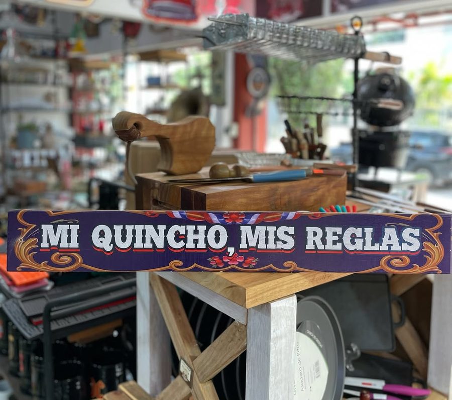 Cartel Mi quincho mis reglas – foto 2