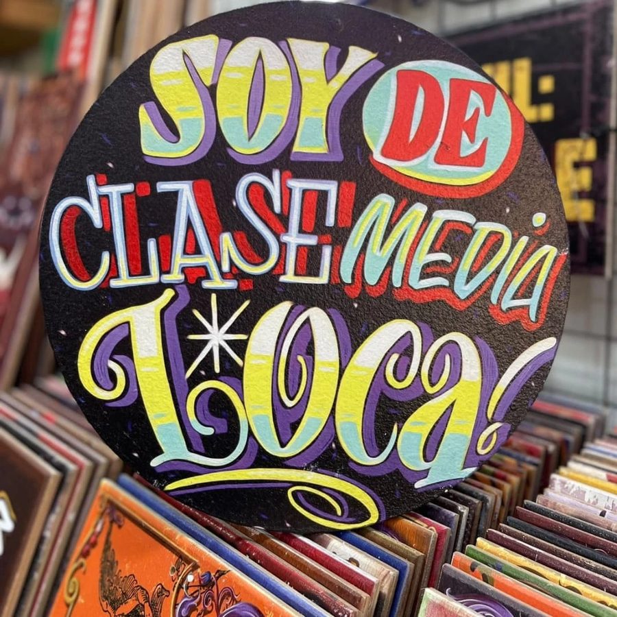 Cartel Soy de clase media loca – foto 2