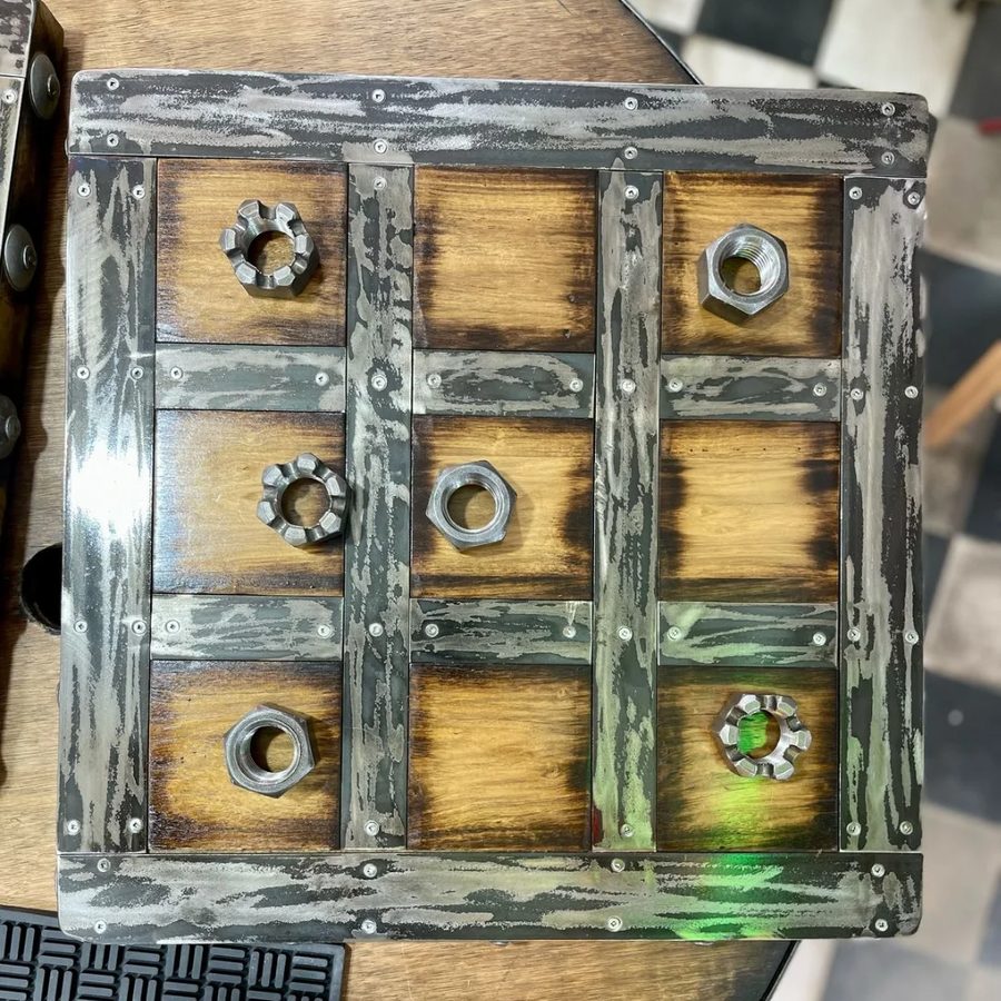 Tateti de madera con tuercas – foto 2