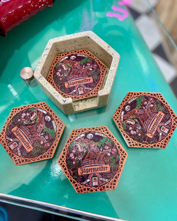Set de 4 posavasos hexagonales Jägermeister