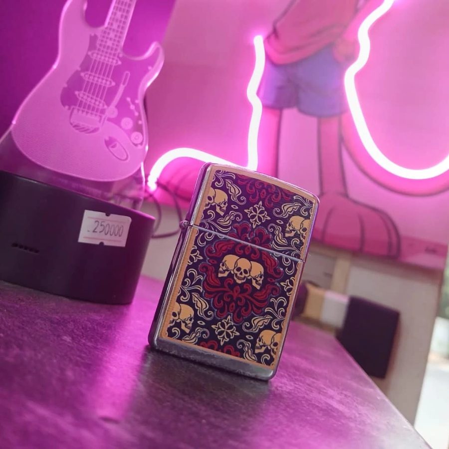 Encendedor calaveras