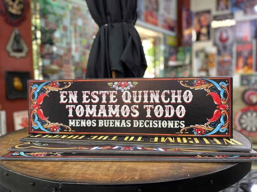 Cuadro En este quincho tomamos todo menos buenas decisiones