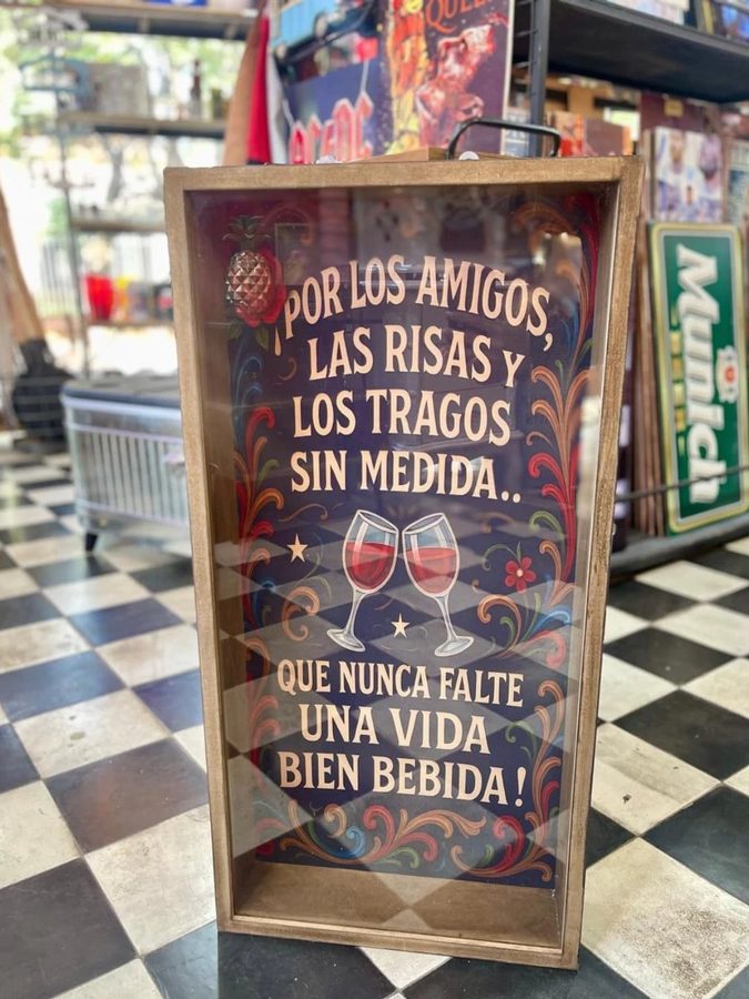 Cuadro Por los amigos las risas y los tragos sin medida – foto 2