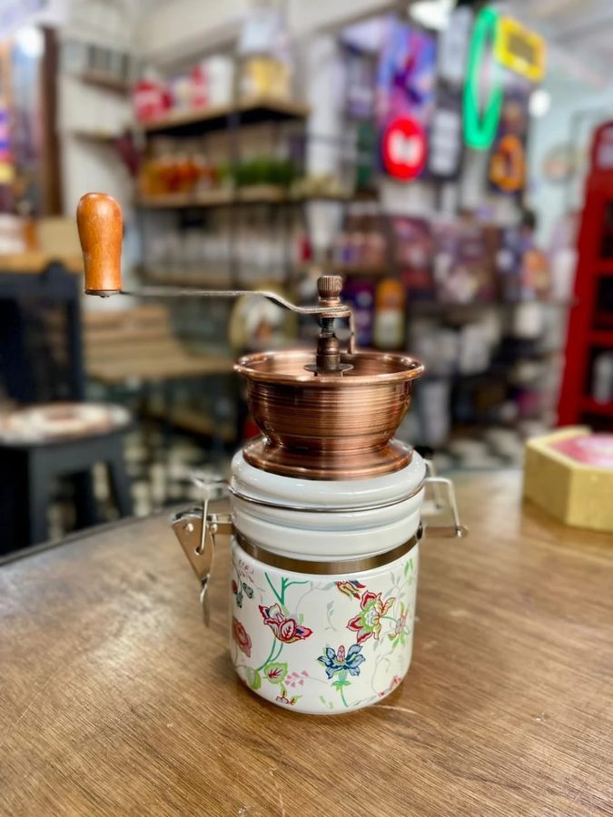 Molinillo de café manual cobre con flores