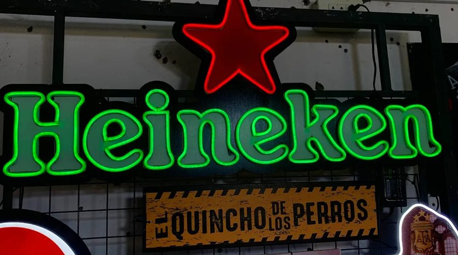 Neón Heineken con estrella – foto 3