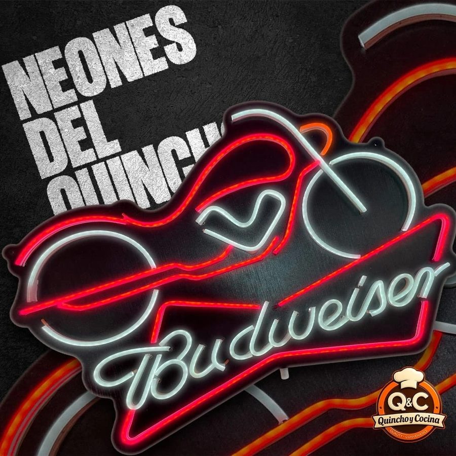 Neón Budweiser moto