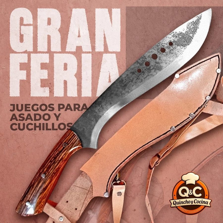 Cuchillo kukri con vaina de cuero