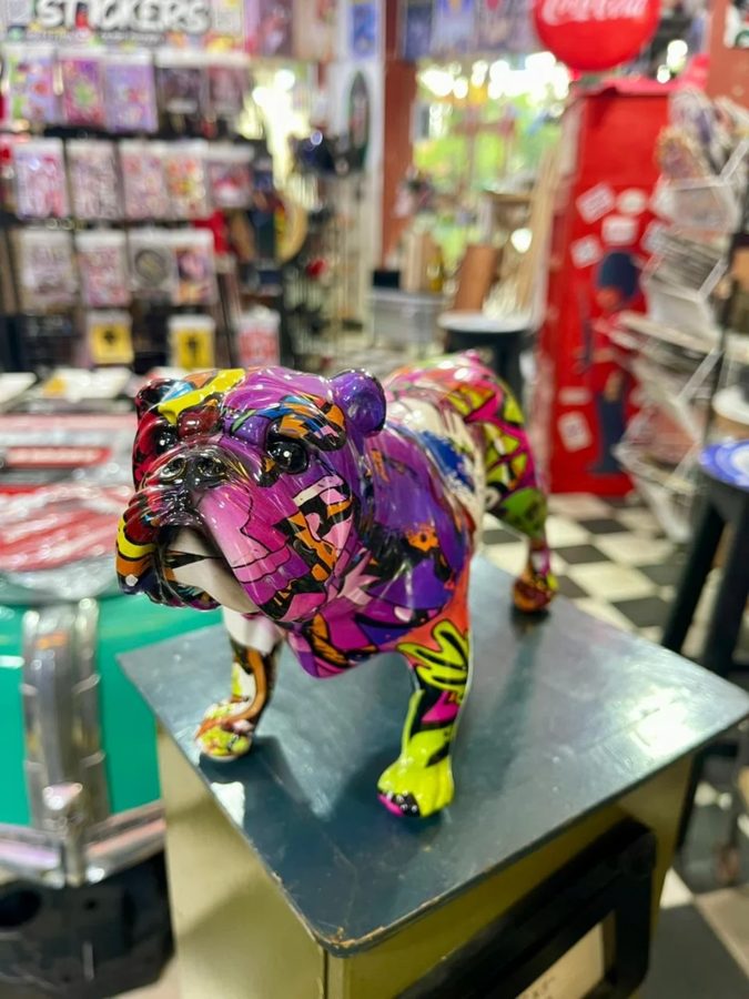 Bulldog inglés graffiti violeta