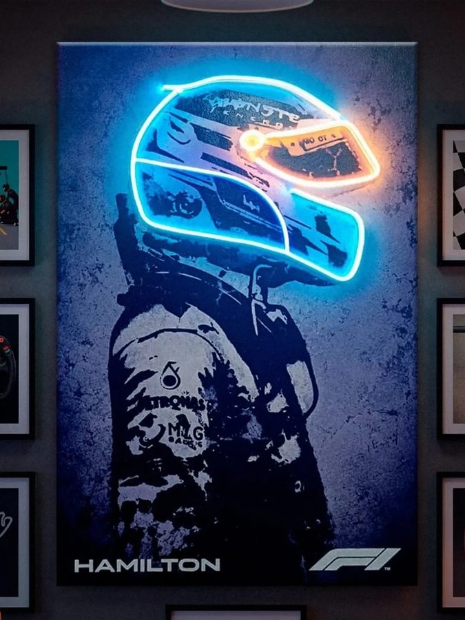 Neón Hamilton (casco F1)