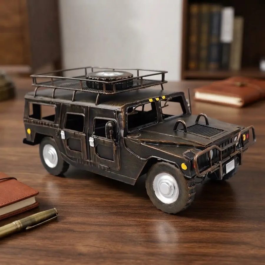 Réplica Hummer H1 4x4 – de latón con acabado vintage